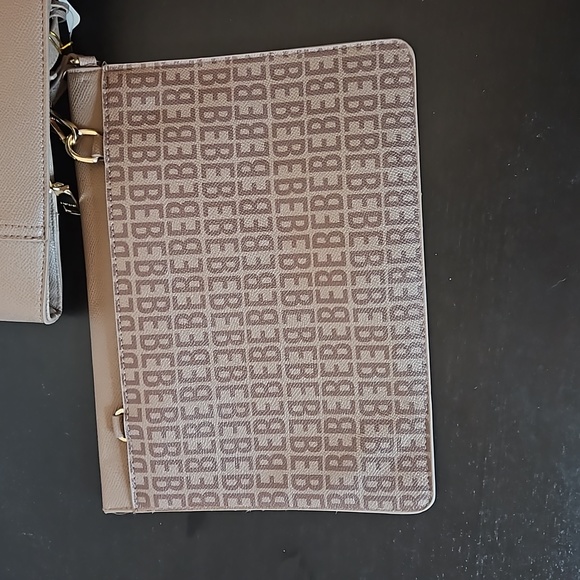 bebe tote with crossbody included - Picture 5 of 14